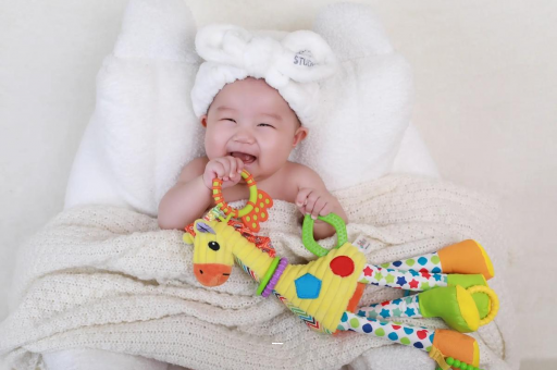 沅江宝宝两天不排便只放屁