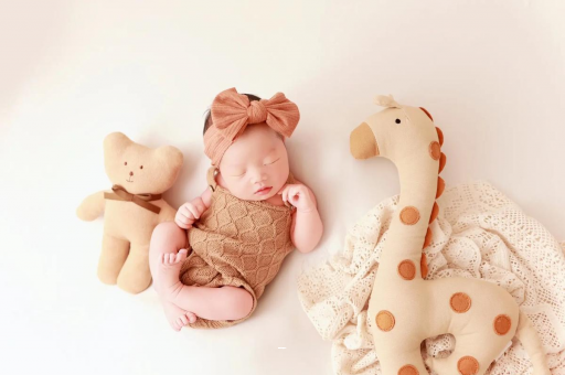 沅江宝宝几个月会站