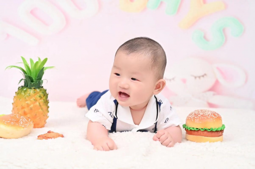 沅江两岁宝宝晚上哭